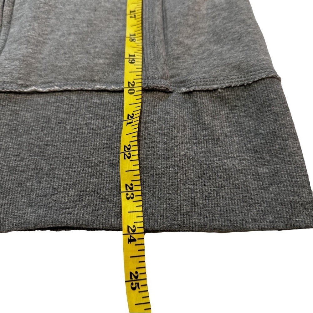 Converse One Star Women's Gray Hoodie Sweatshirt Size M NWT Front Pockets Zip - Picture 12 of 14
